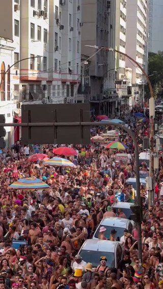 今ブラジルは、ワクチンの接種、ワクチンパスポート等が偽善であることに気が付きww 