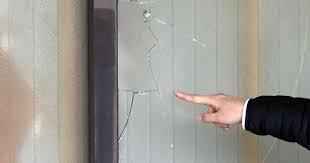 辻元清美氏事務所の窓破損、大阪　窃盗未遂容疑で捜査(共同通信)