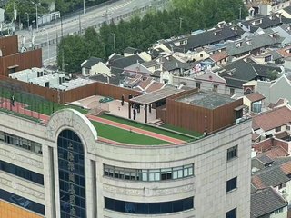 中国上海コロナのロックダウンは操作、嘘だよ。屋上撮影発覚ww