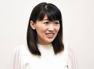 最近 綾瀬はるかがものまね芸人に見える