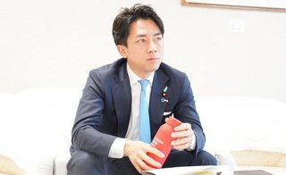 進次郎「なぜレジ袋を狙い撃ちにするのか？その答えがプラ新法｡つまりレジ袋どころではないという事｣