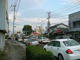 こういう中途半端な田舎に住んでる人可哀想じゃない？