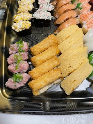 某回転寿司チェーンのお寿司「写真あり」