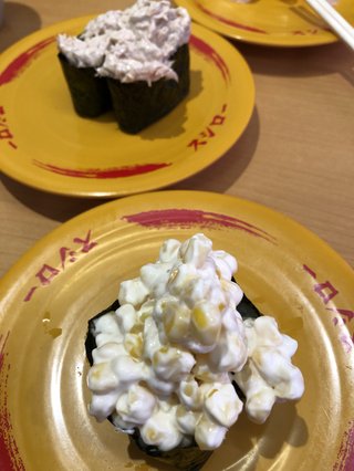 ダラ奥の昼食なに?