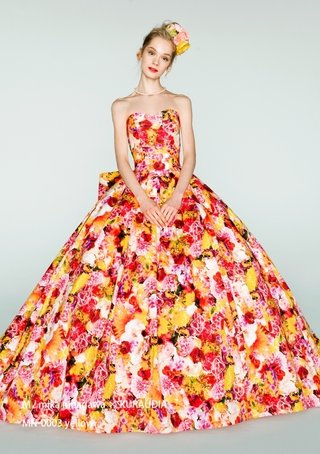 このカラードレス