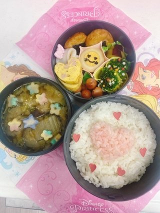 夫「ハートの卵焼き入ってなかった……」　娘のお弁当を自分用だと勘違いした夫に「可愛いすぎる」