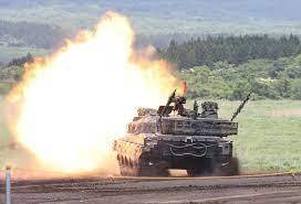 ワクチン打って十数人の自衛官らが式典の最中に次々と意識を失って倒れる異常事態発生