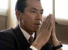 室井慎次ってすごい小顔だよね