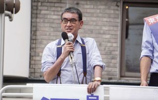 【中国共産党員の河野太郎】コロナとインフルエンザの混合 毒ワクチンを国民に打たせるww