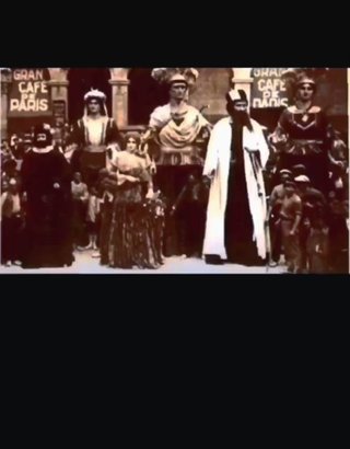 創造主アヌンナキは身長 3m 