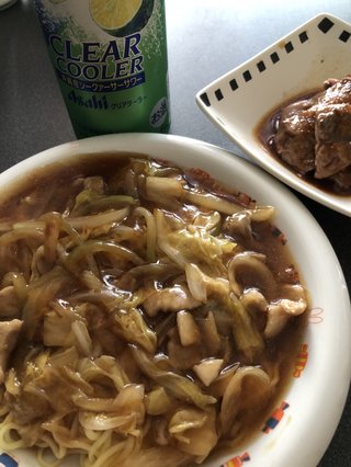 今お酒飲んでる人～