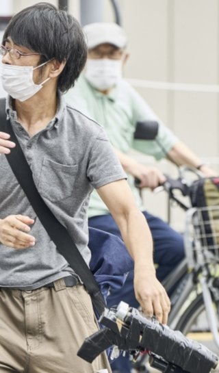 【速報】安倍元総理血を流して倒れる