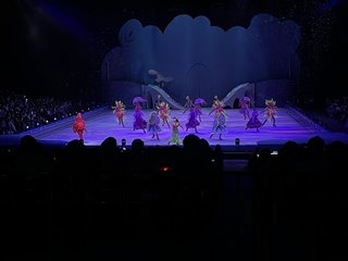 &#x{11:F8E2};なんでもいｰから&#x{11:F8E2};