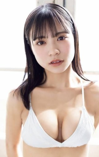 【NMB48】「新グラビアクイーン！」隅野和奏、身長152㎝ 19歳