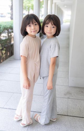 インスタ双子 あゆな ゆいな