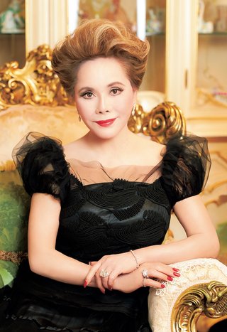 石田ゆり子さんって