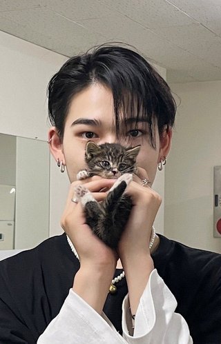 ENHYPEN エナイプン