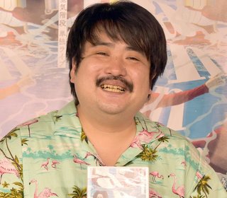 空気階段・鈴木もぐら　股関節手術で11月休養、人工関節に１０７キロから50キロ台ダイエット決意
