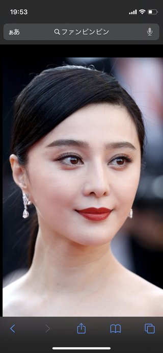 今の所自分の中の絶世の美女はジョニデ元嫁と