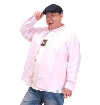 ピンクの服着た男って発達障害らしいな。