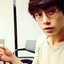 坂口健太郎って結婚する気あるのかなぁ