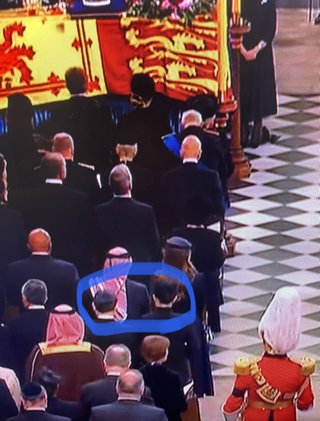 イギリス　エリザベス女王　国葬