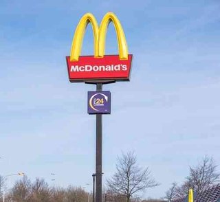 英マクドナルド、エリザベス女王国葬で全店休業へ