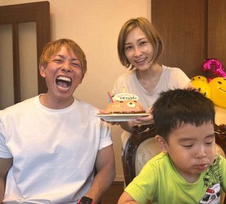 はあちゅうさん、しみけんとの事実婚を解消「夫婦としての一区切り」別居と息子との生活明かす