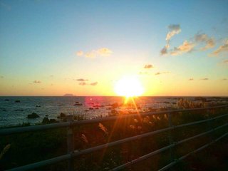 &#x{11:F8E2};なんでもいｰから&#x{11:F8E2};