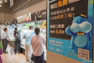 実は中国やつらはマスクを着用していない。撮影時のみマスク着用ww 