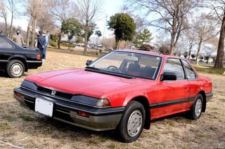車のエスティマが流行った時代なんてあった？