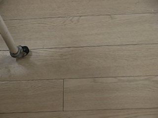 赤ちゃんのライブカメラ映像