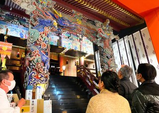 琉球新報「玉城デニーは中国共産党の勢力じゃないよ！本当だよ！｣【沖縄知事選】