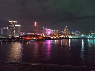 &#x{11:F8E2};なんでもいｰから&#x{11:F8E2};