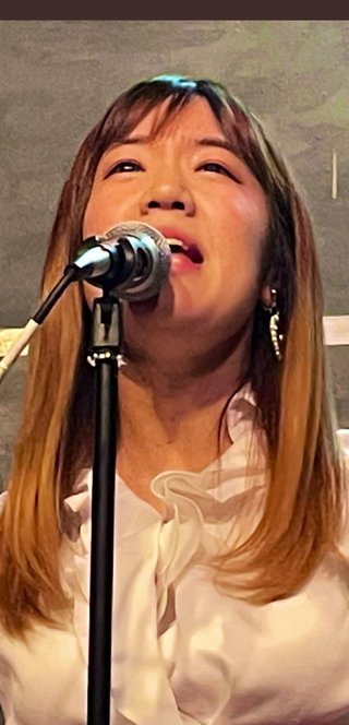 モノマネ芸人ナナちゃん【古村奈々】