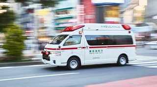 夜中は救急車や消防車鳴らさないでほしい