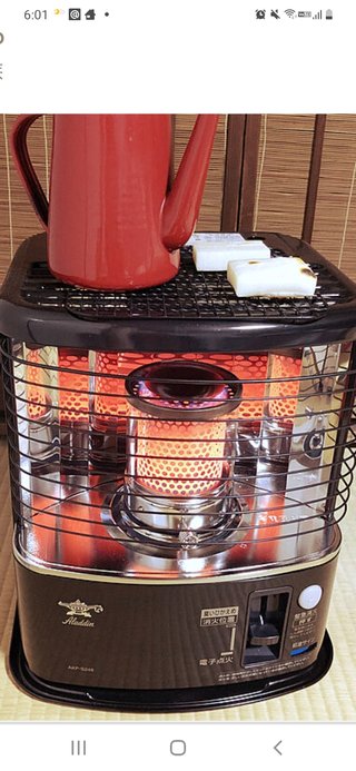 おばあちゃんちにあったものを貼っていくトピ