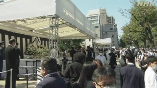 若年層は国葬に賛成、安倍政権下の経済回復や就職率改善を評価