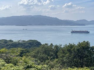 &#x{11:F8E2};なんでもいｰから&#x{11:F8E2};