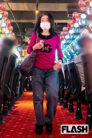 中村玉緒さん（83）、深夜徘徊しているところを目撃される・・・