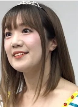 モノマネ芸人ナナちゃん【古村奈々】