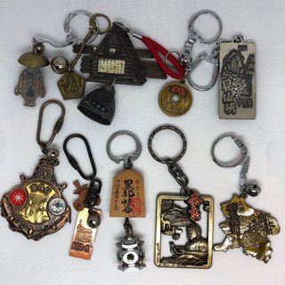 おばあちゃんちにあったものを貼っていくトピ