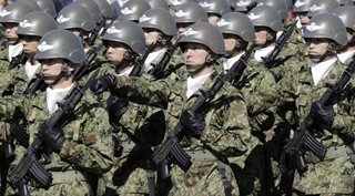 コロナワクチンを接種した自衛隊員のうち、400人が接種後に死亡