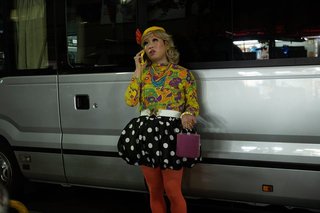 滝藤賢一らドラァグクイーンたちの華やかなダンス！　「ひみつのなっちゃん。」予告＆ポスター完成