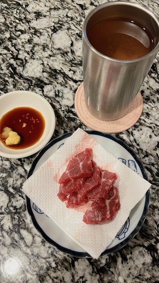 今お酒飲んでる人～