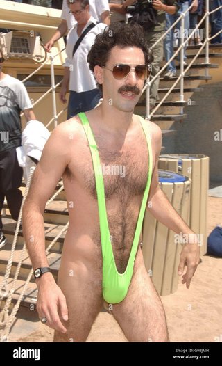 日本がロリ文化、小柄人気文化なのが恥ずかしい。。。