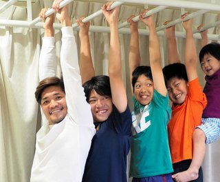 名前に赤青黄を連想させる兄弟がいる