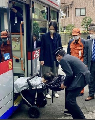 大山加奈さんバス運転手に「どのくらい大変なのかぜひ体験して」と求める        
