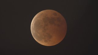 【熊本】「皆既月食」画像がスマホに残され　川で倒れ死亡の女性（45）1人で月見中に転落の可能性