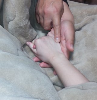 &#x{11:F8E2};なんでもいｰから&#x{11:F8E2};